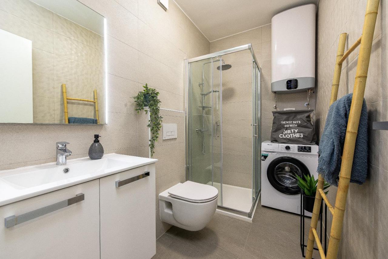 City Lux Apartment 2 - With Garage And Balcony 자다르 외부 사진